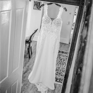 Elegant Lace Wedding Dress